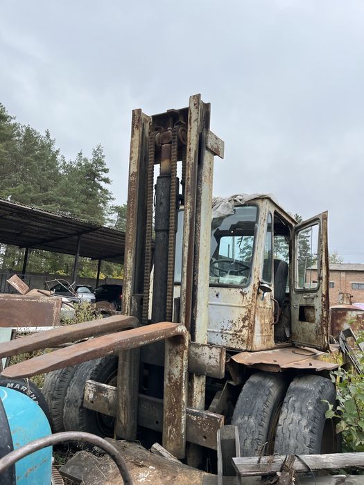 Продам Львівський погрузчик