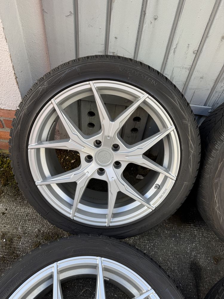 Диски R19 5 112 255 40 Tiguan тигуан тігуан R Line Audi A6 Allspace