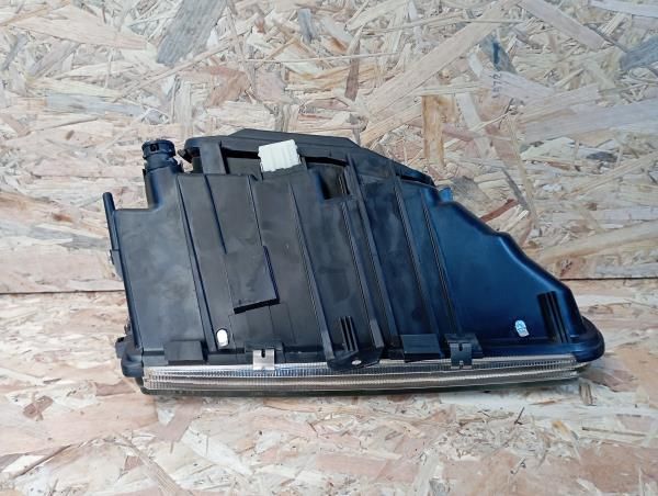 Ótica / farol esquerda CITROËN Xantia (X1_, X2_)