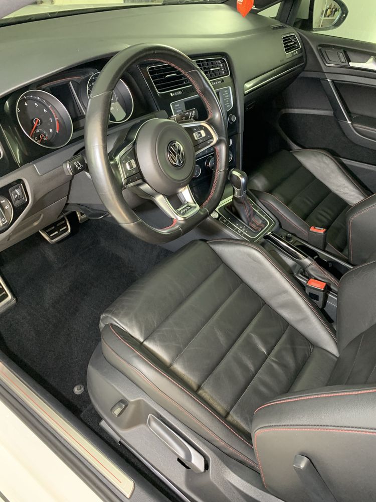 Химчистка  авто  от 2000 грн