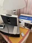 Bose. Soundtouch portable,5 часов, поставил новый аккумулятор