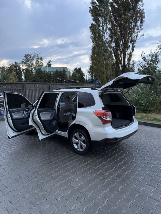 Subaru Forester 2014р в дуже збереженому стані