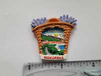 Magnes na lodówkę - 184e. MAKARSKA Kosz z lawendą