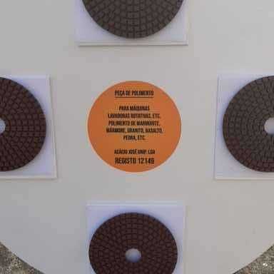 Polimento, peça de polimento para maquinas rotativas, e vitrificadoras