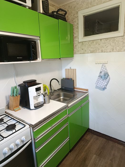 Продам 1 к кв Правый берег