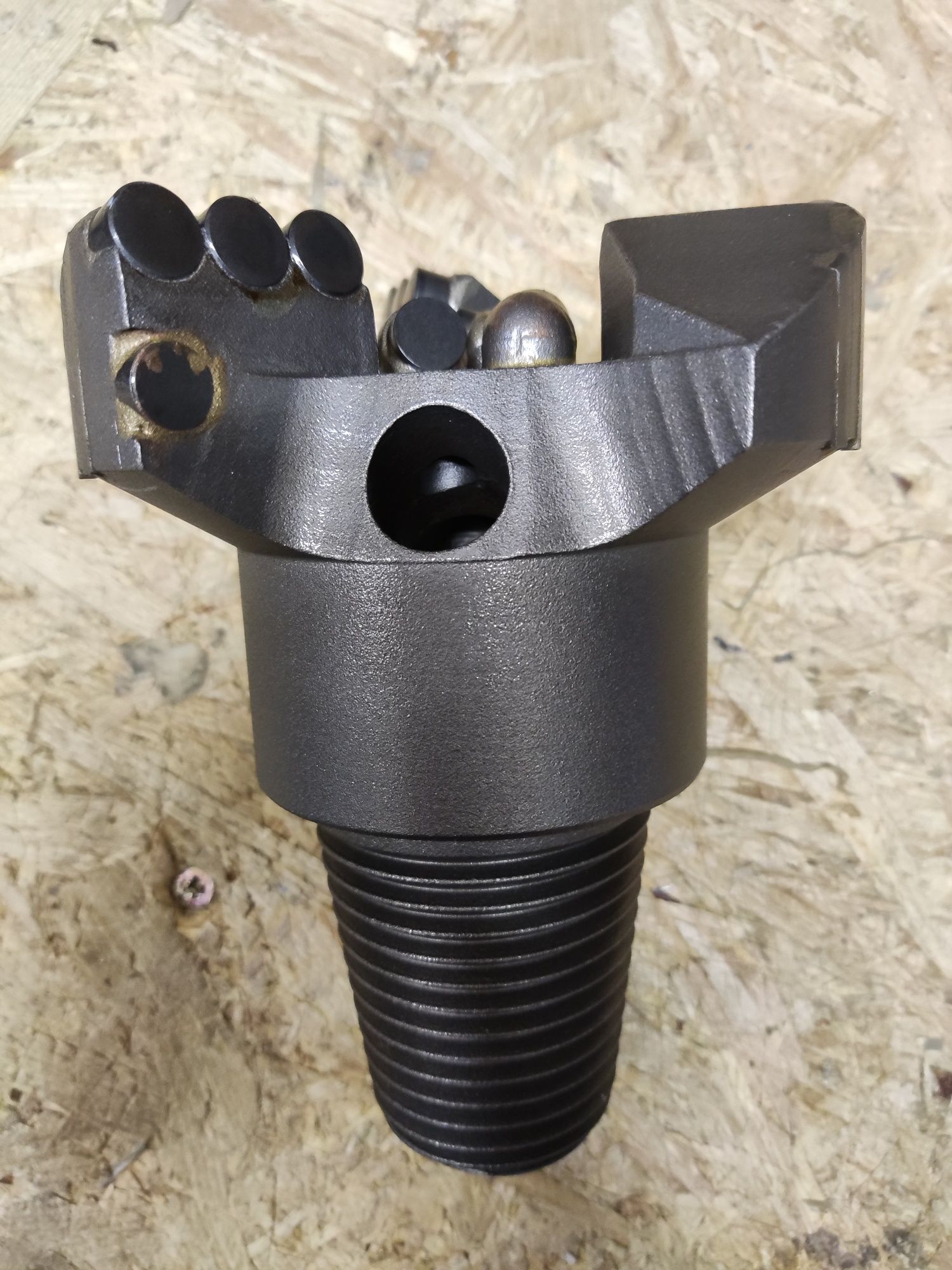 Gryzer PDC 127 mm 2 3/8 API reg Świder