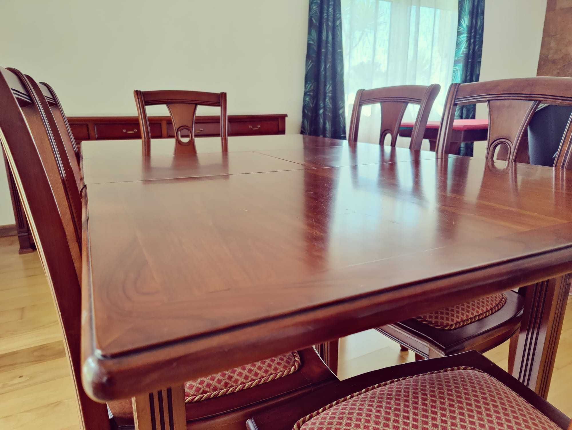Mesa de Jantar com Cadeiras - Estilo Clássico/Antigo/Rústico