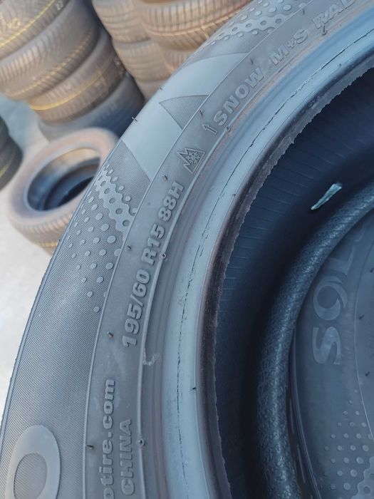Шини 195/60 R15 Kumho Solus HA31 Комплект Зима