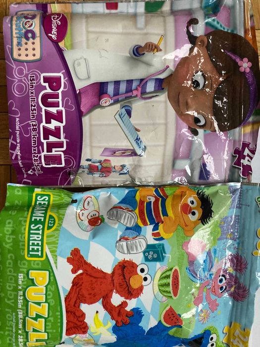 Puzzle 24-Ulica Sezamkowa, Doktor Dosia-Disney Junior