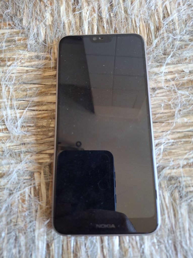 Nokia 7.1 ( vendo ou troco )