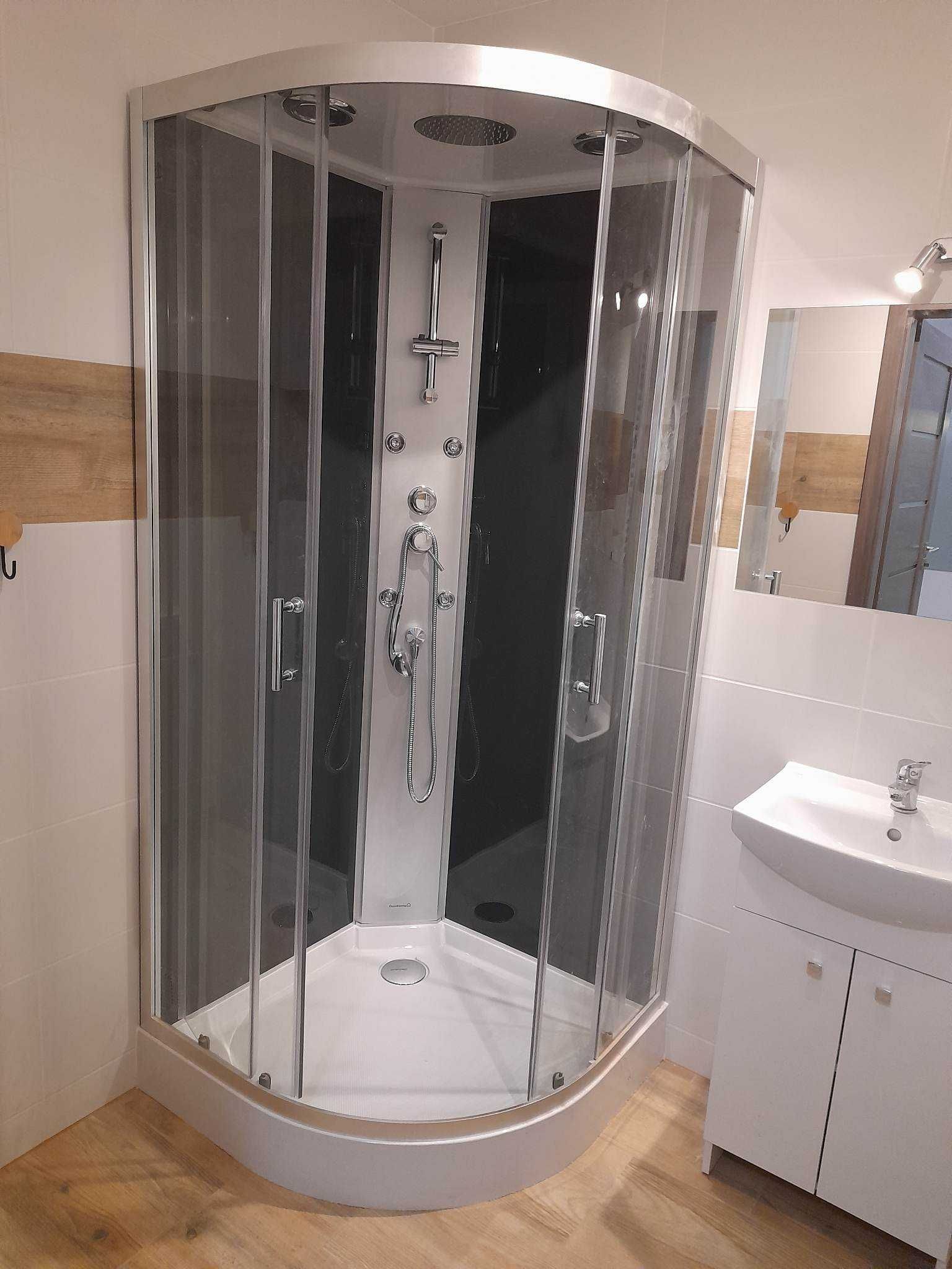 Pokoje do wynajęcia w apartamentowcu na parterze