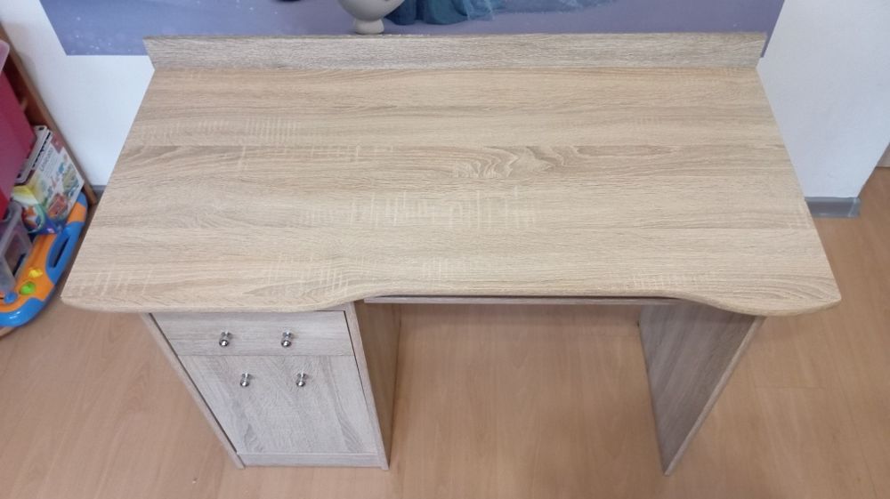 Biurko  dziecięce 100 x 50 x 74 cm