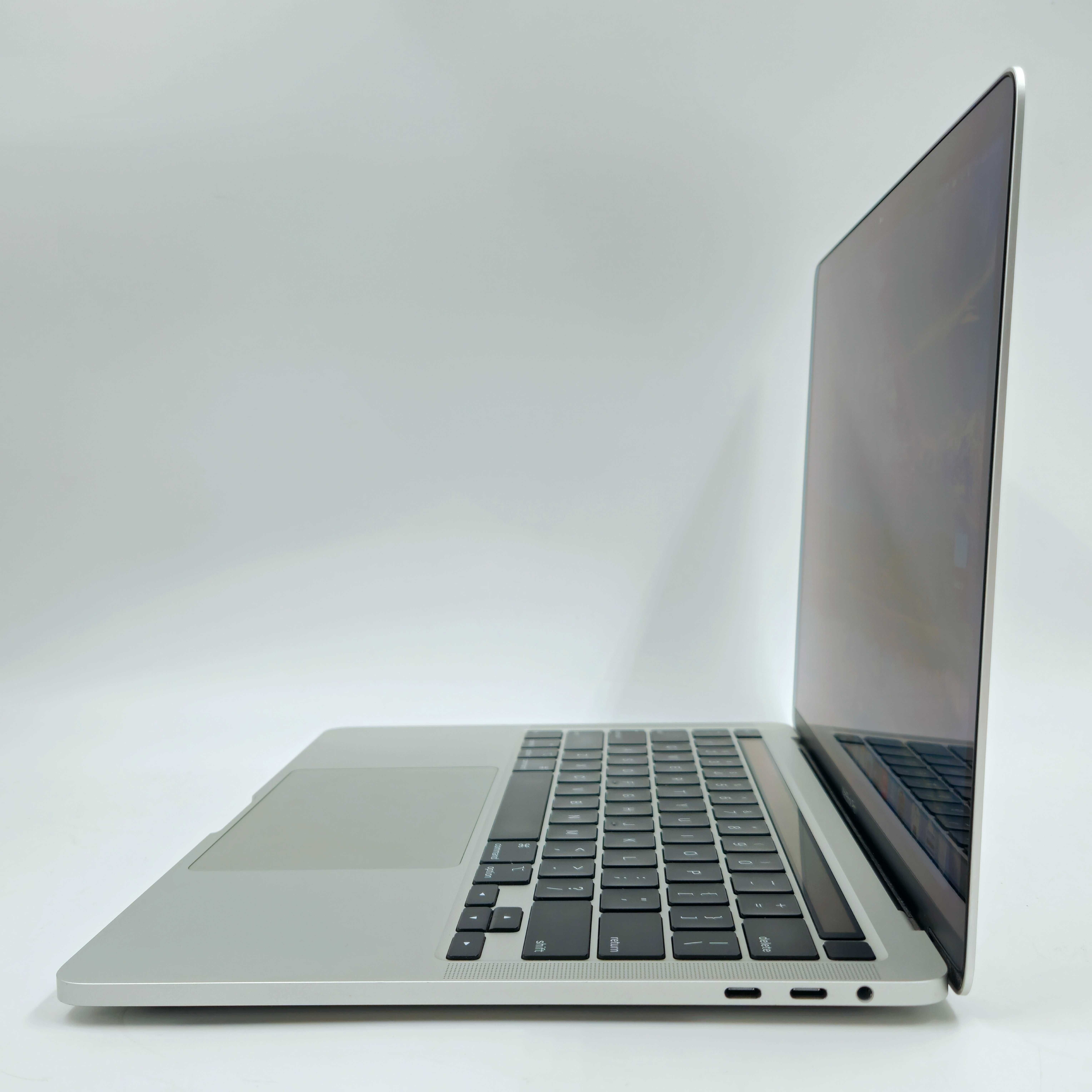 Apple MacBook Pro 13 A2251 (2020) (13.3"Retina/i7-1068N G7/32GB/512GB)