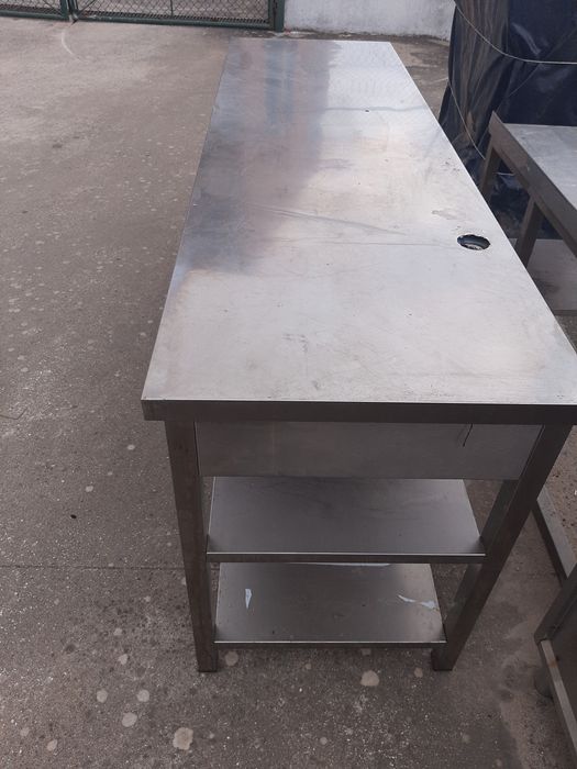 Bancada para colocação de maquina de café