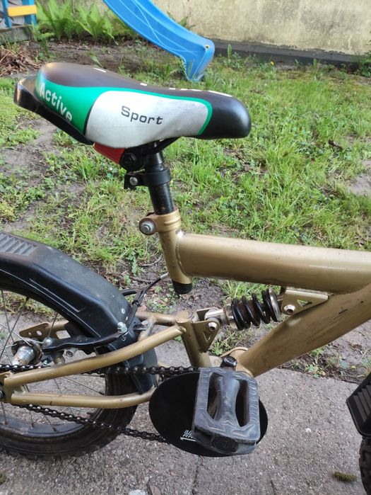 Rower dla chłopca 3-6 lat. 16 cali. Boczne kółka w zestawie.