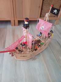 Barco Piratas em madeira