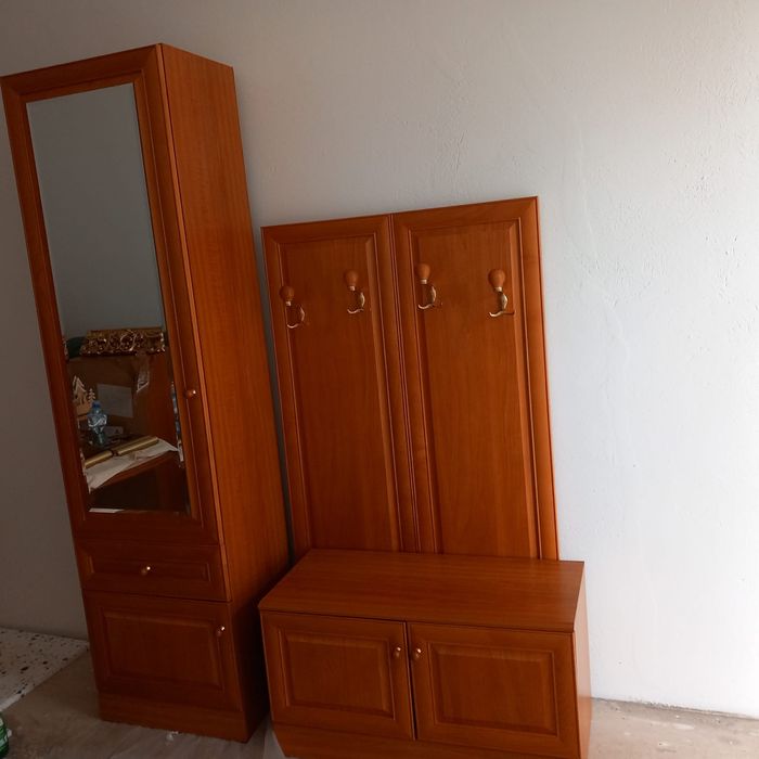 Zestaw mebli przedpokojowych