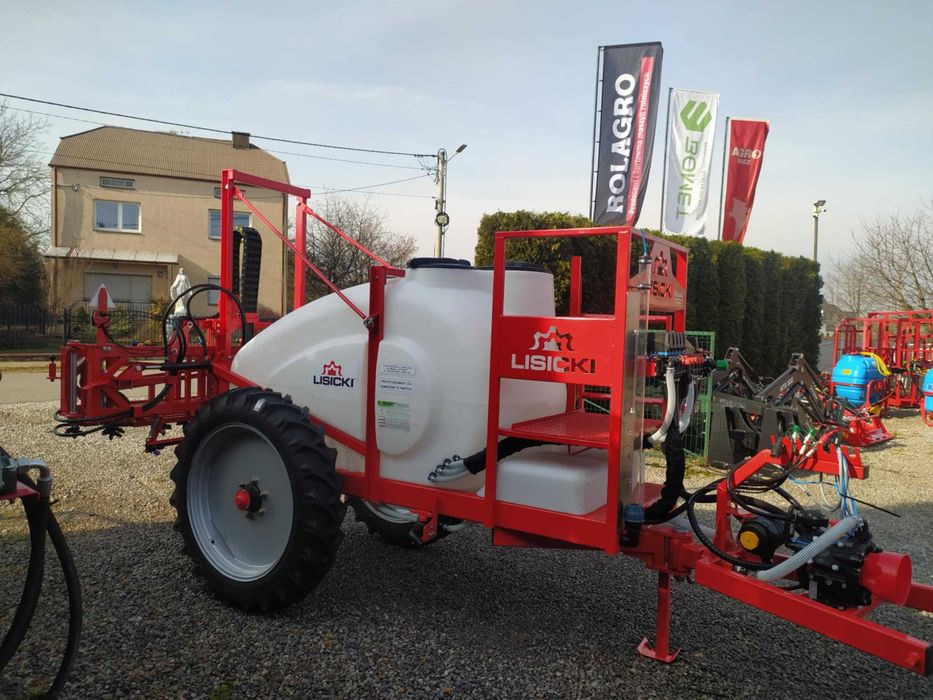 Opryskiwacz polowy ciągany LISICKI DOSTAWA
