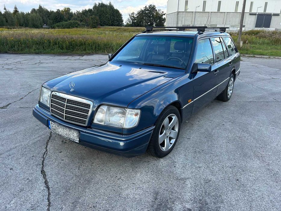 Mercedes 124 E250 TD * klimatyzacja * skóra * zarejestrowany