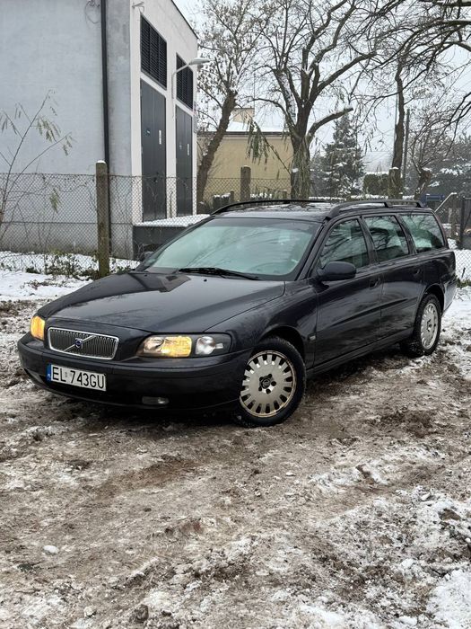 Volvo V70 II (2000) 2.4 D Alufelgi Hak Święta Otwarte