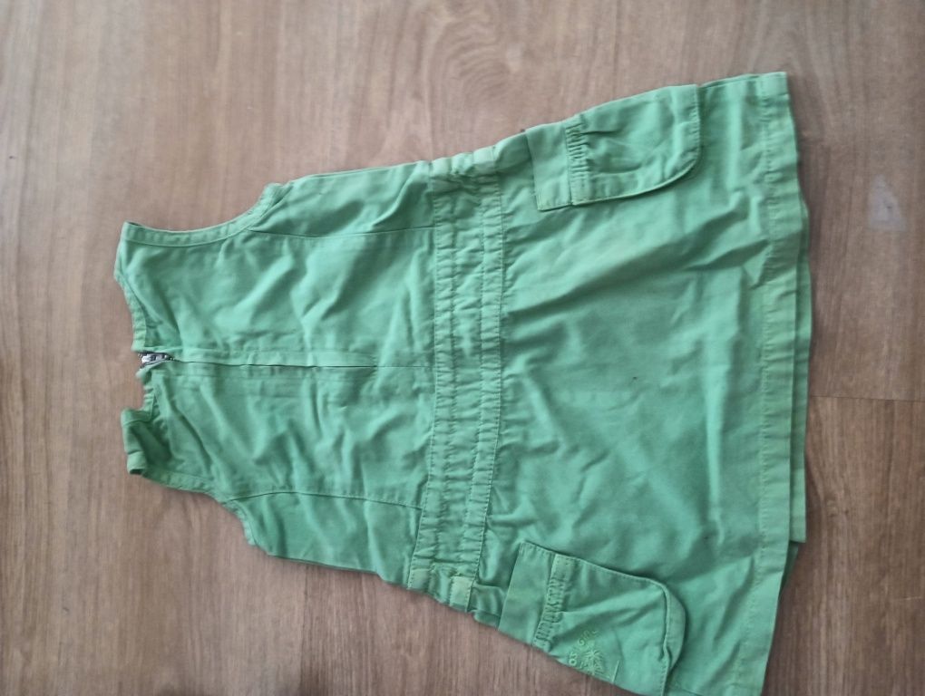 Lote dois vestidos tamanho 2 anos 10€
