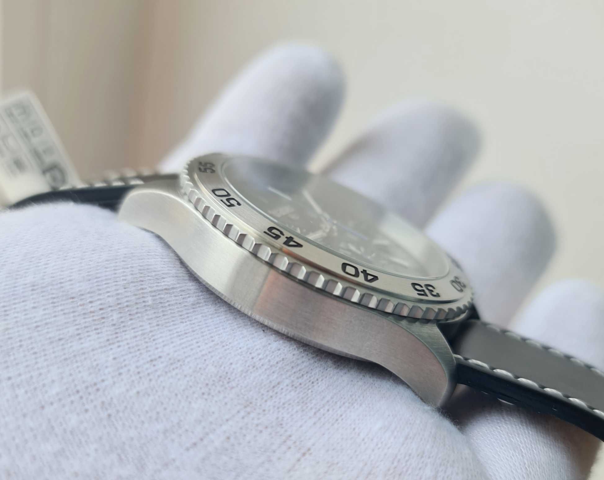 Чоловічий годинник Traser H3 T5 Aurora Chronograph Tritium Swiss Sapph