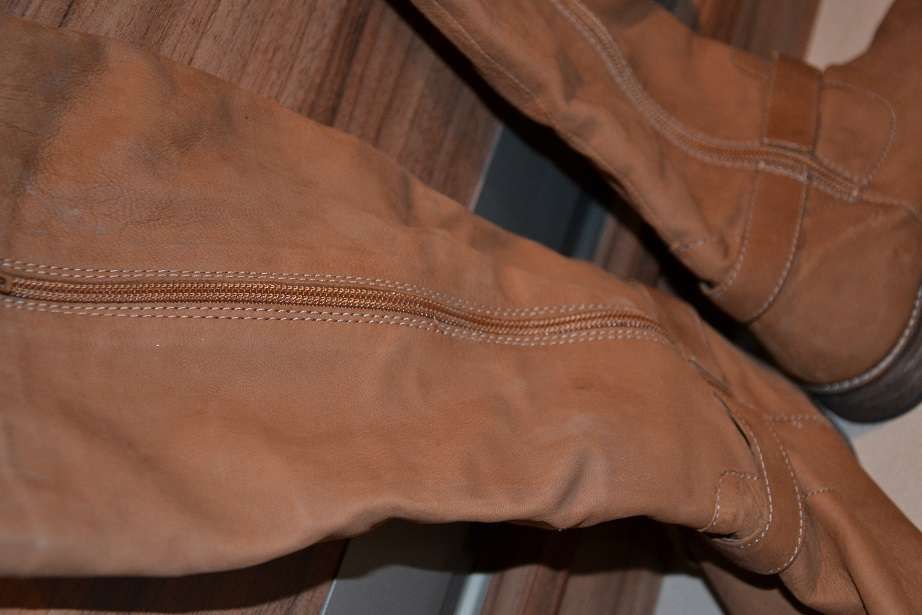 Reserved kozaki skóra camel roz.37