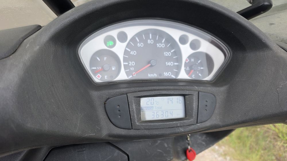 Yamaha versity 300