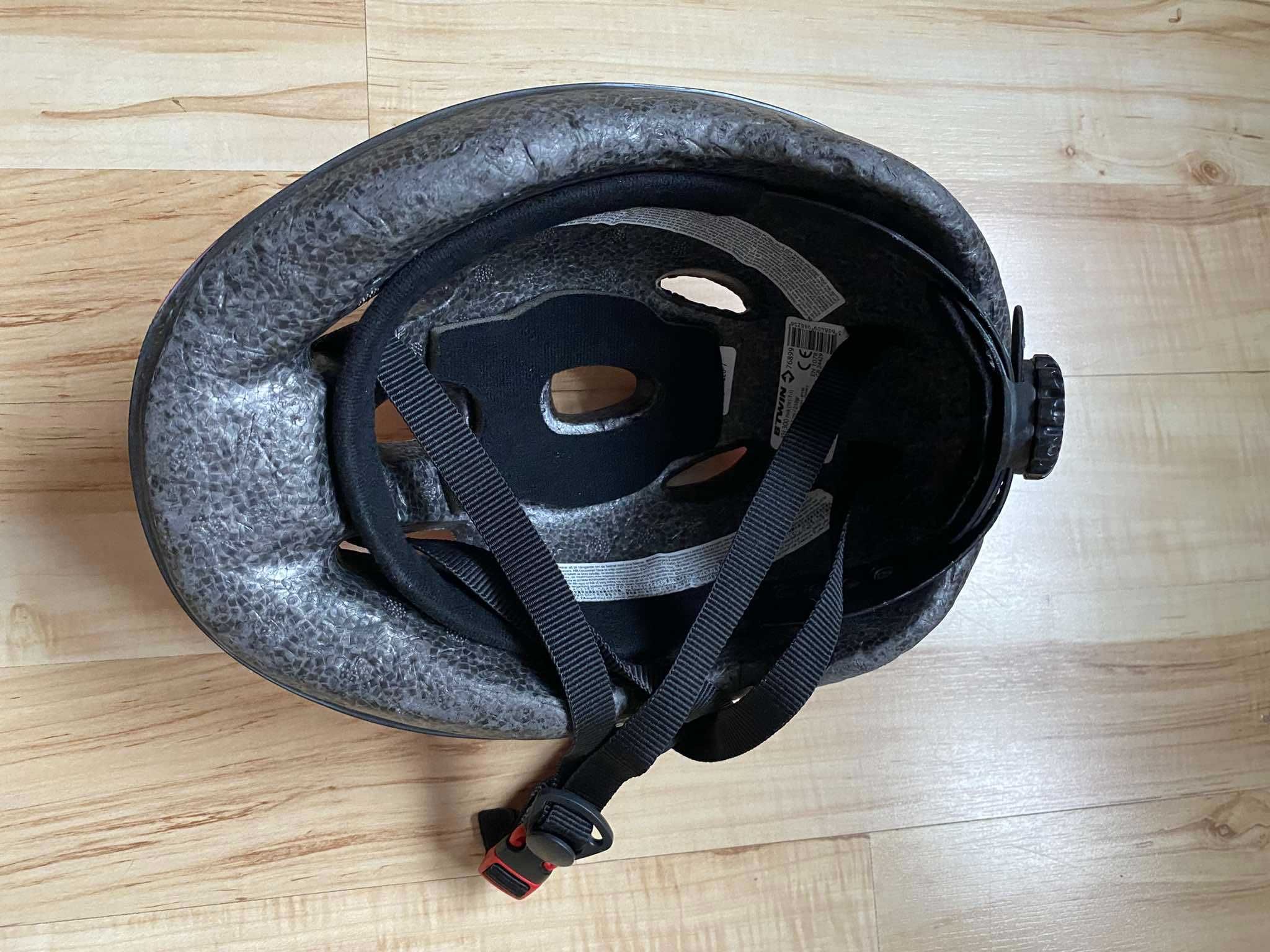 Kask dziecięcy/kobiecy różowy B-twin KH 300