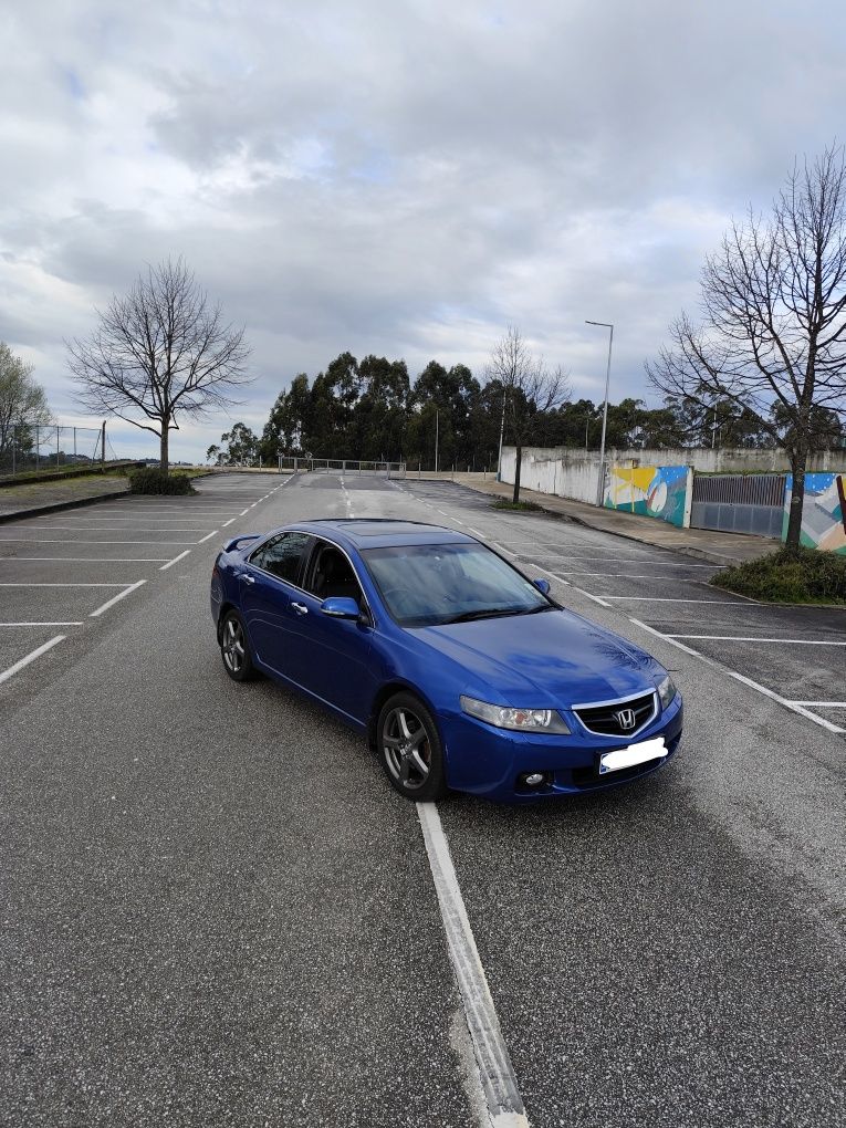 Honda Accord CL9 para peças
