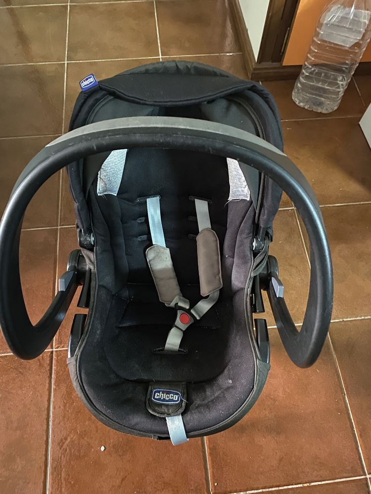 Ovo chicco com isofix