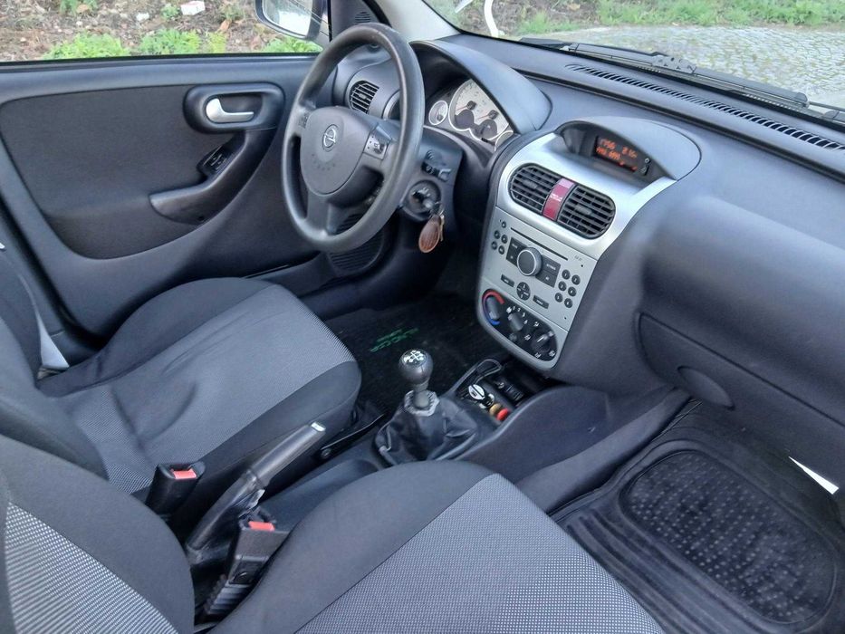 Opel corsa 1,2 Twinport, 2006  em ótimo estado