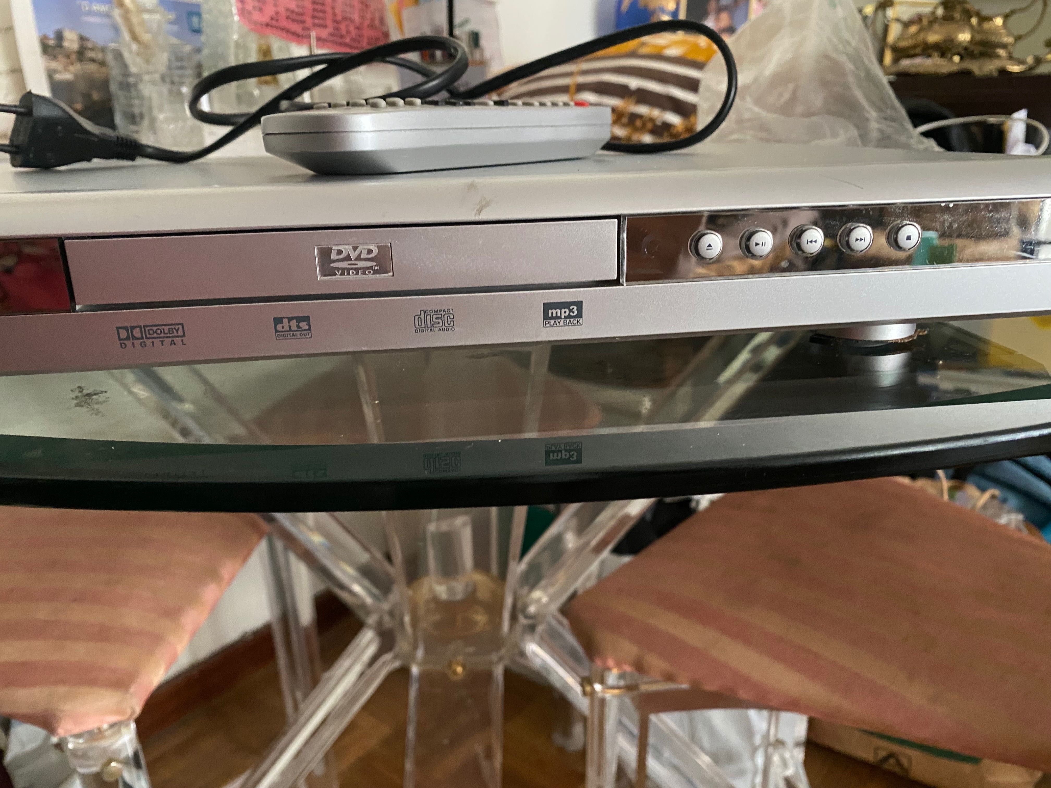 Leitor de DVD (Dolby Digital)