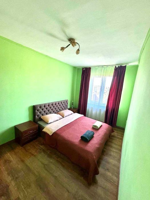 2х кімнатна квартира на 8 Березня - окремі спальні