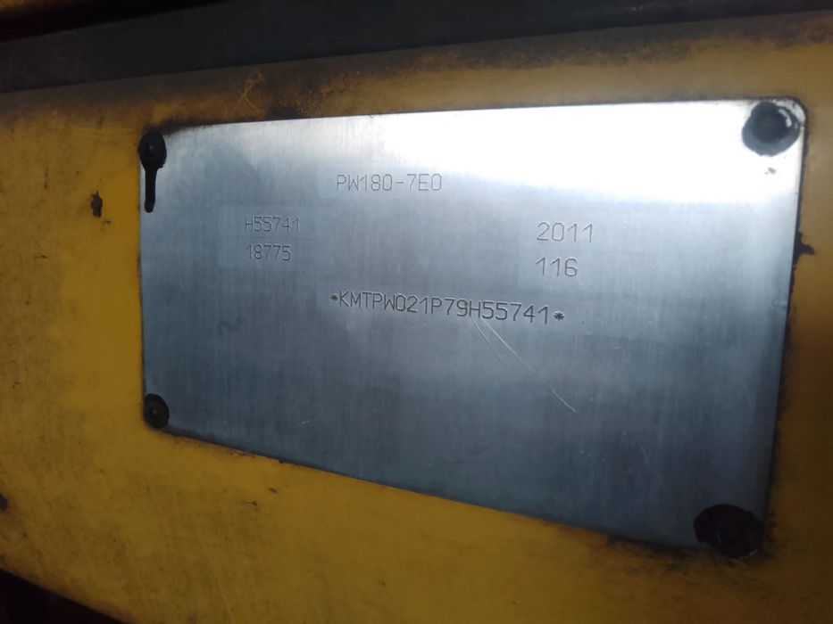 Sprzedam komatsu pw 180