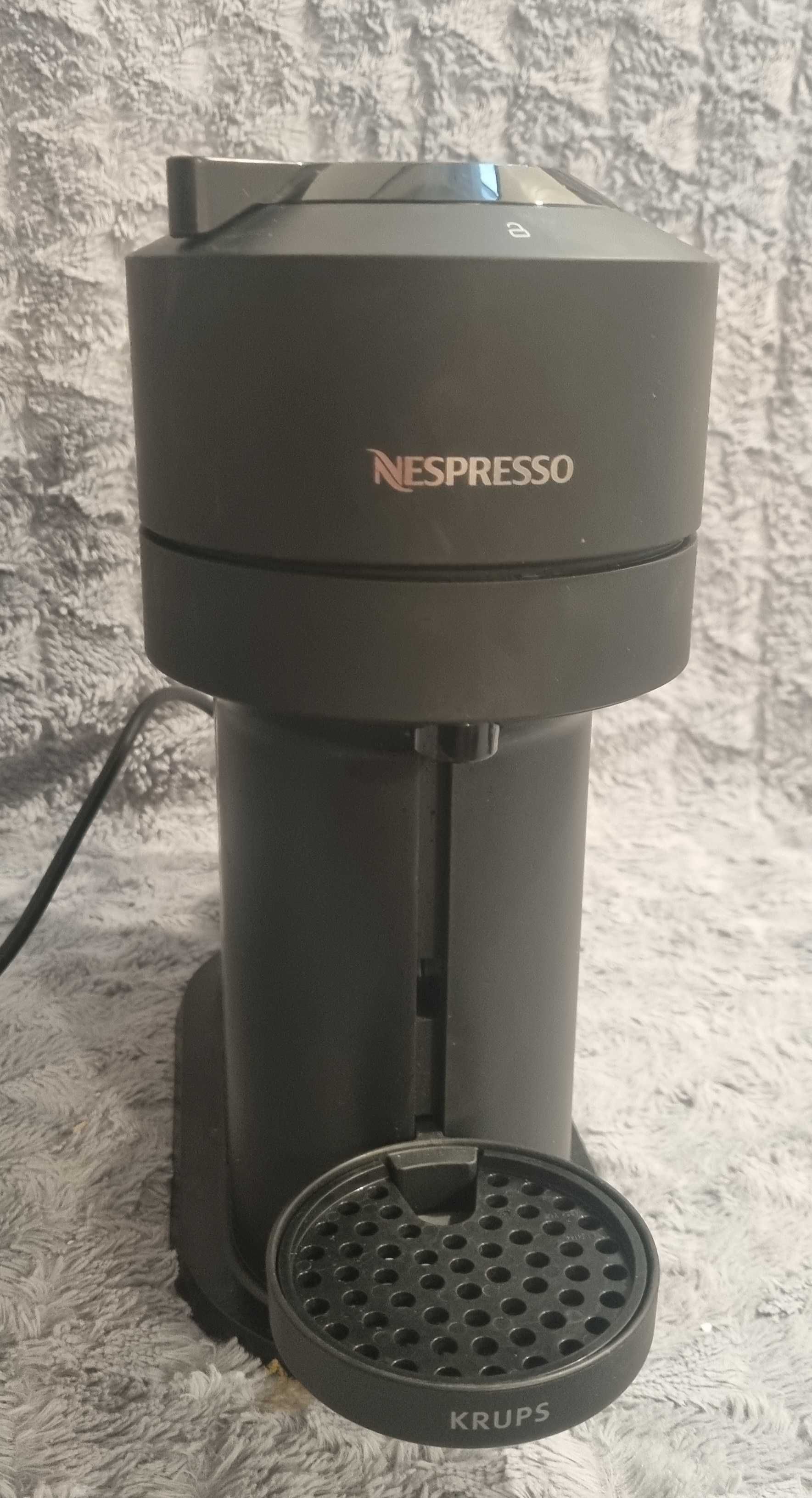 Expres do kawy Nespresso Vertuo Next Krups