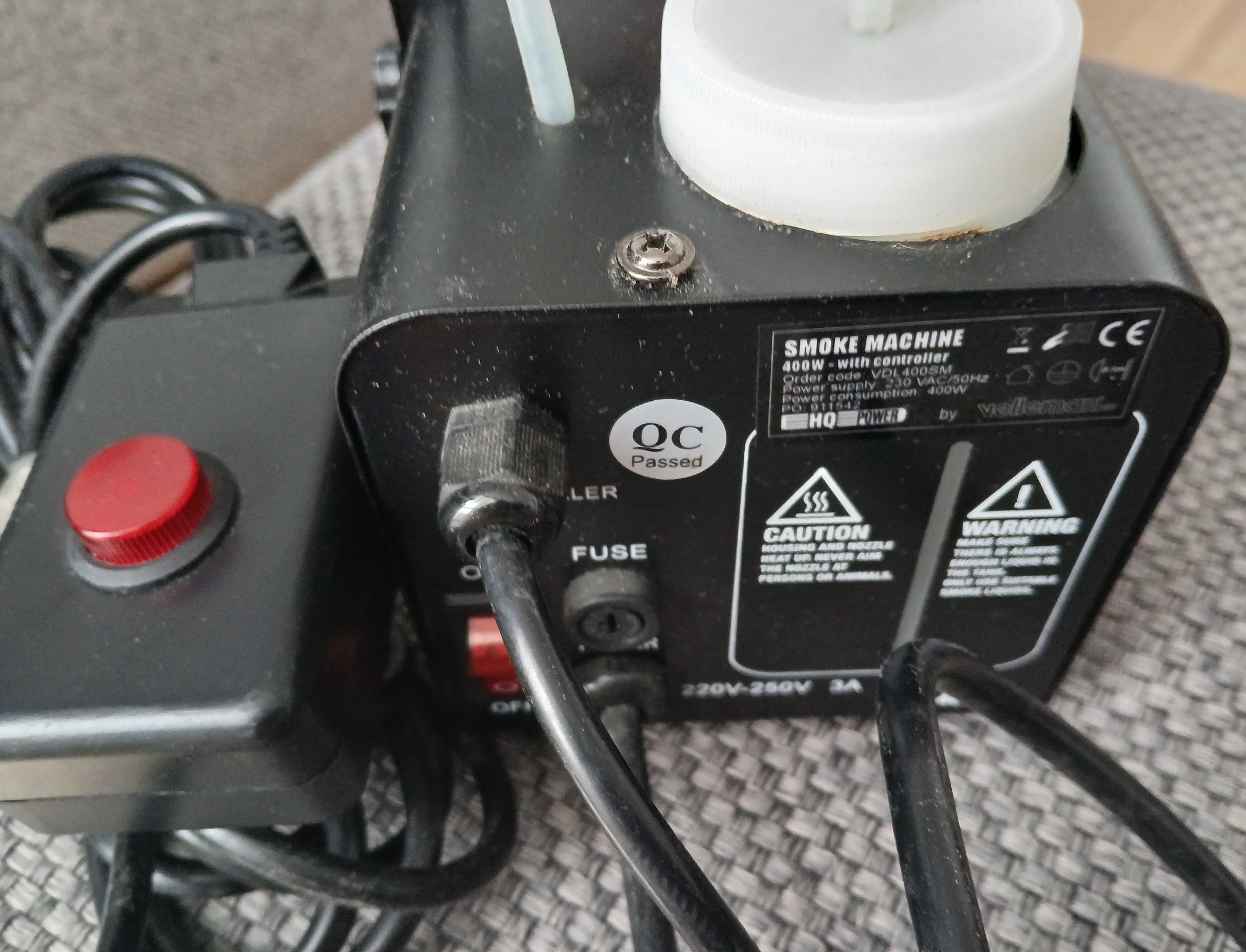 Wytwornica dymu HQ Power VDL400SM plus płyn gotowa do pracy