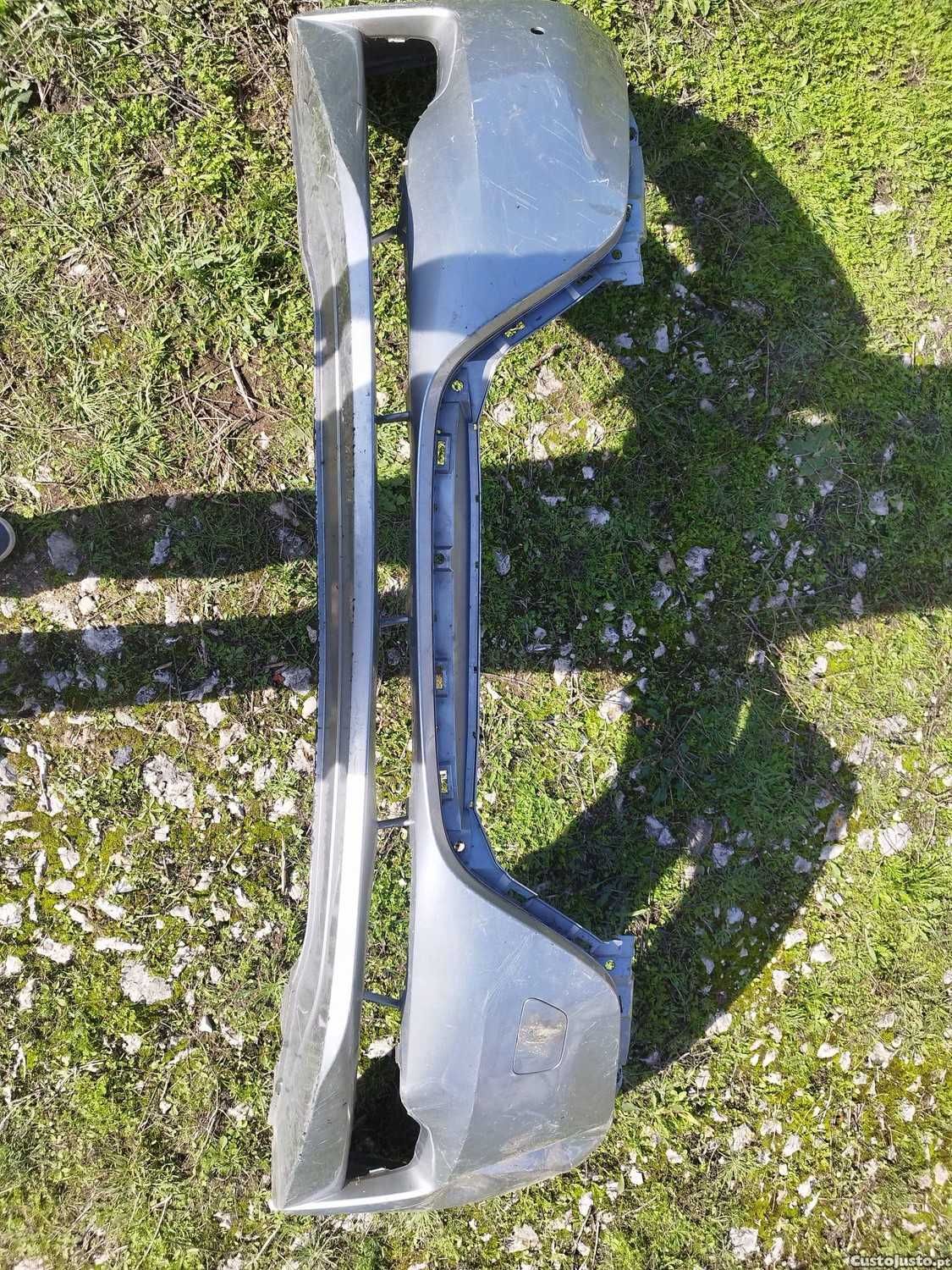 Para-choques frente Nissan Leaf
