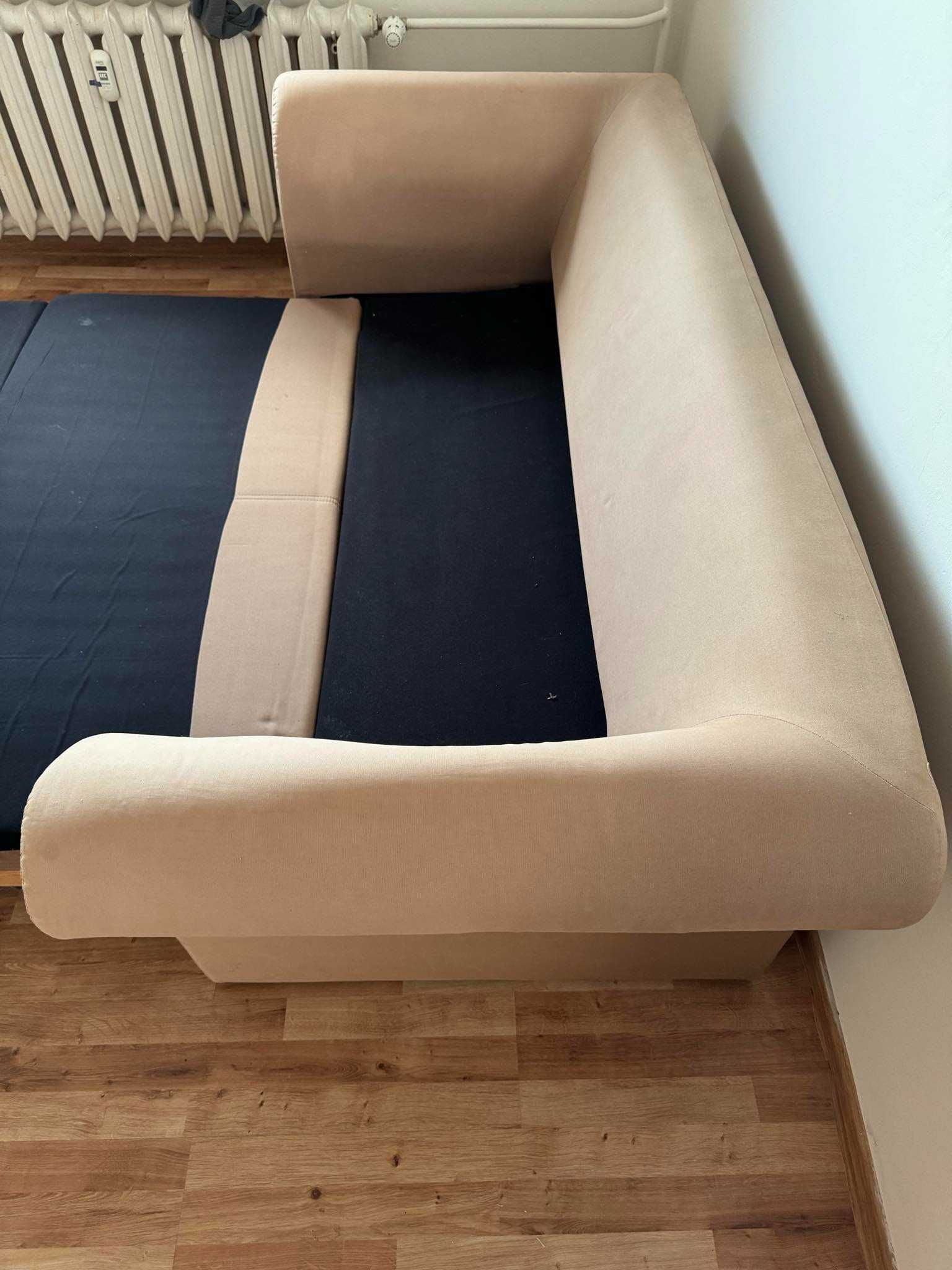 Rozkładana kanapa z Ikei, powierzchnia spania o szerokości 140cm