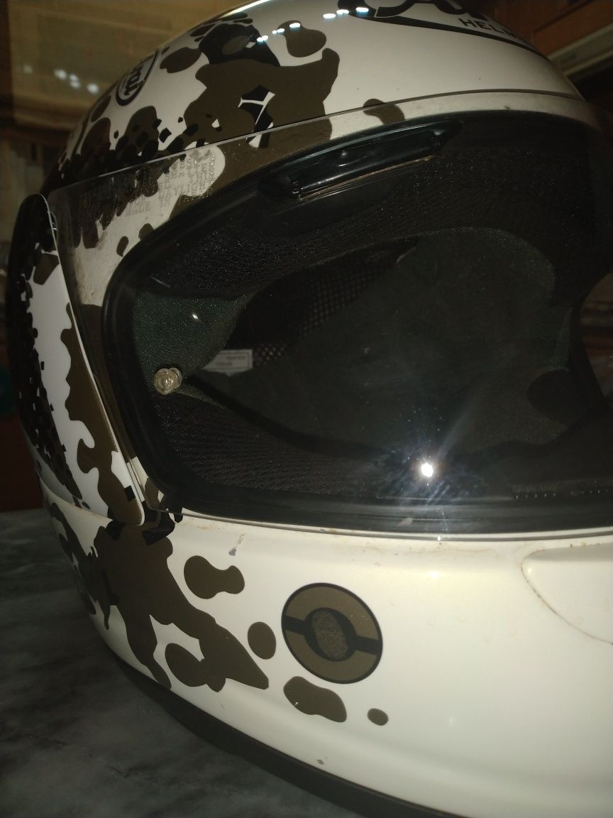 Vendo capacete ARAI AXces-2