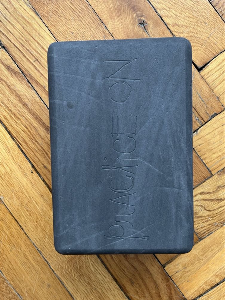 Klocek do jogi Manduka Recycled Foam