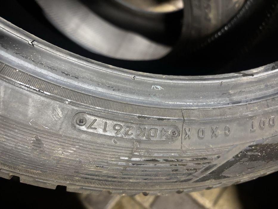 Шини зимові Toyo R20 295/40 2шт.(ціна за скат)2017рік