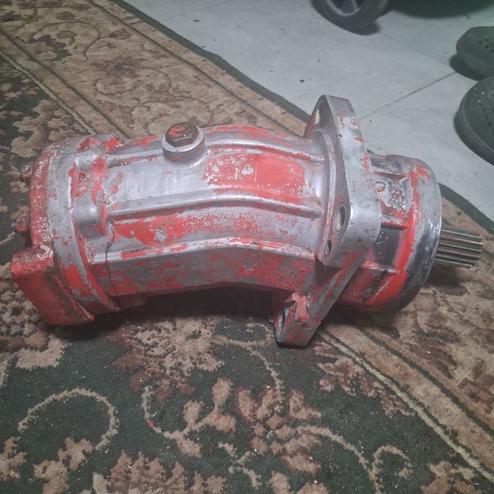 Продам гідромотор Автокрана