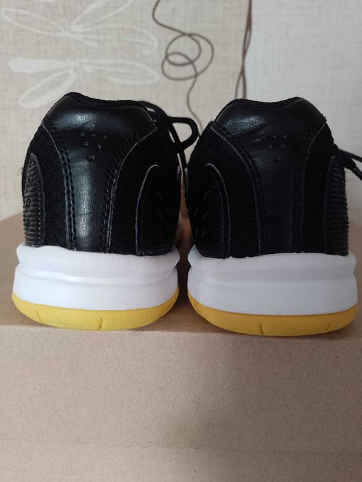 Кросівки (кроссовки) Асікс