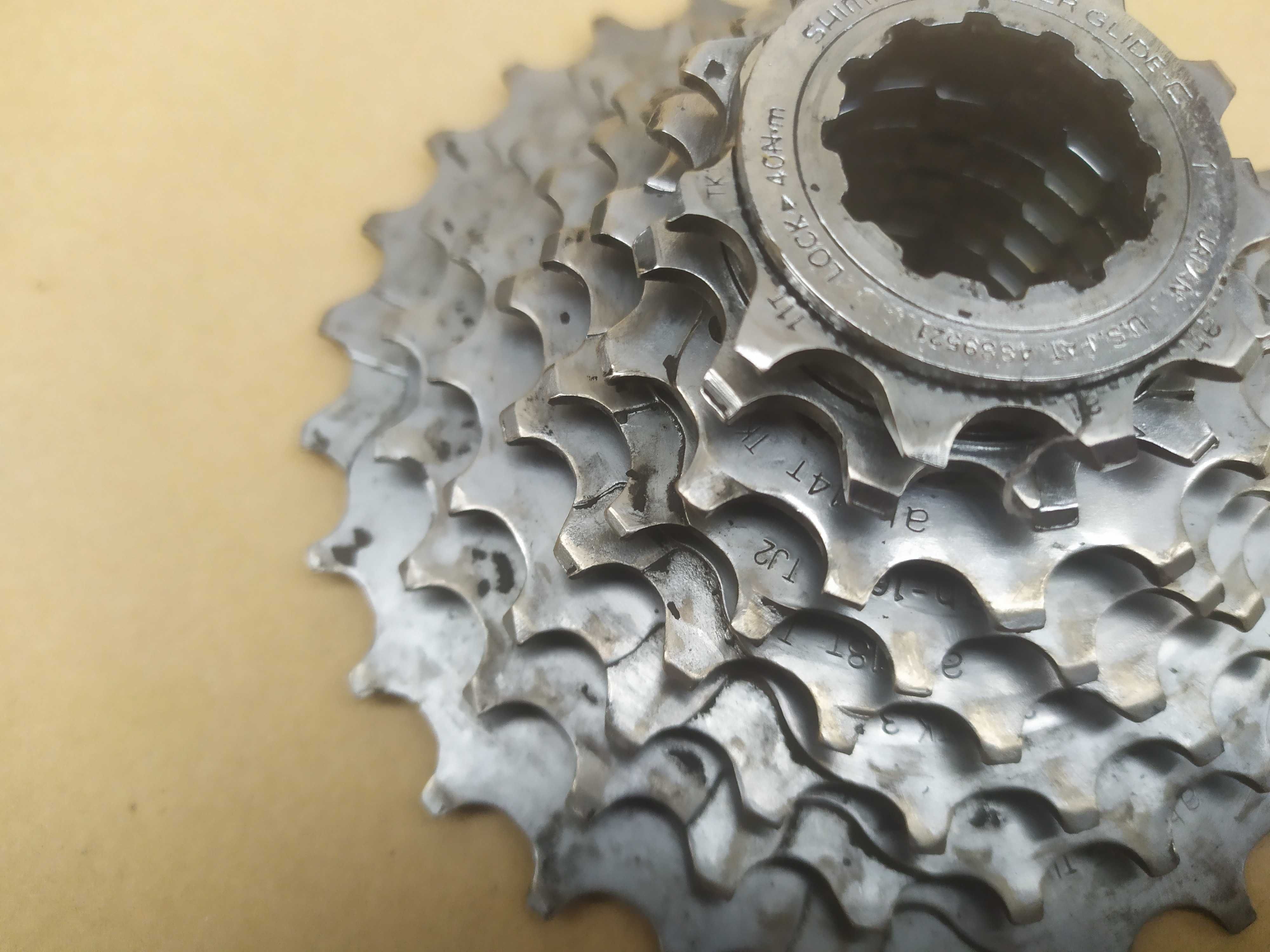 Kaseta Shimano 8-rzędowa Dobry Stan 11-28T