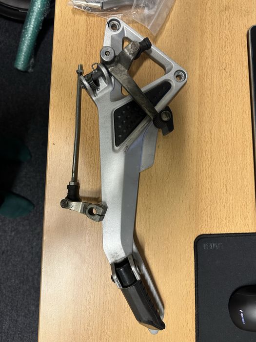 Лапка переключення передач кронштейн Honda hornet cb600f хорнет