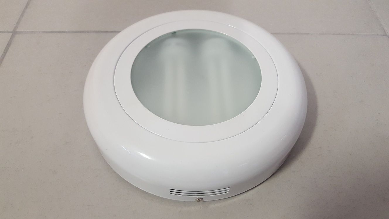 Aplique luz tecto branco lacado