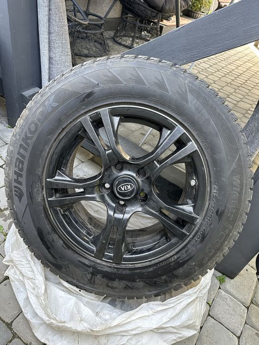 Титани та резина КІА 215/70 R16