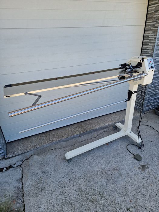 Maquina de cortar cloret semi automática DINO