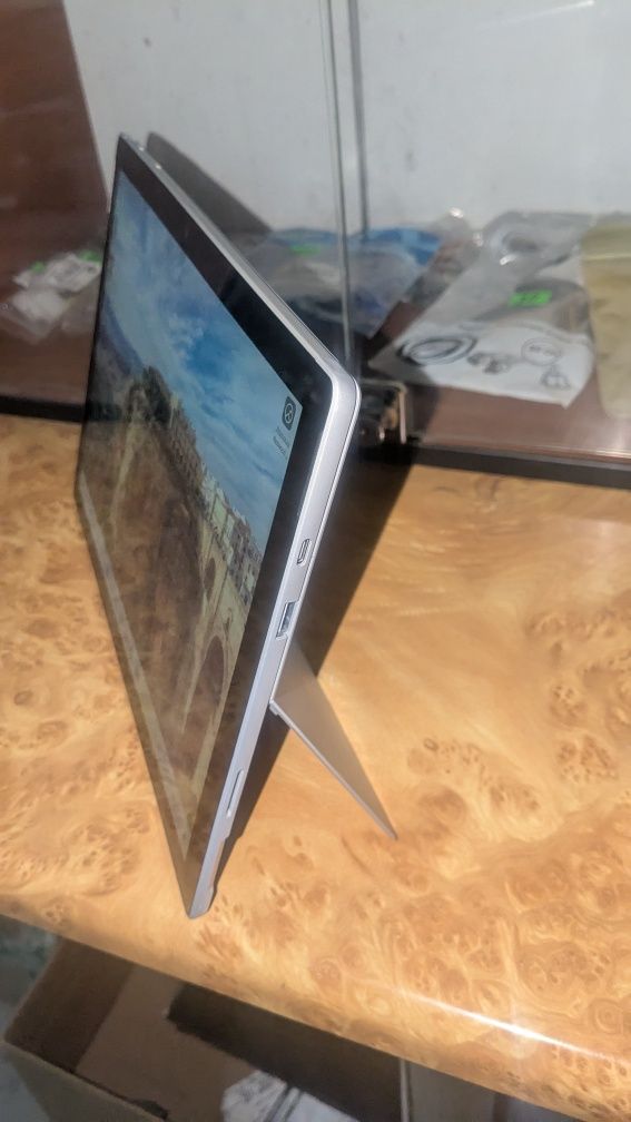 Топ Microsoft Surface Pro 7+ Plus i7 16/256 12.3"